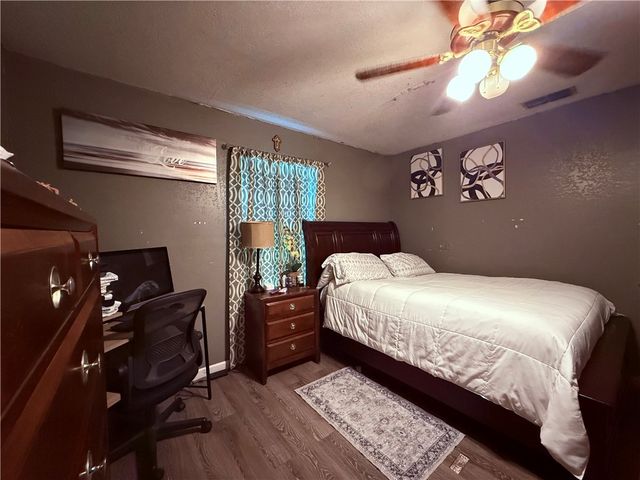 5742 Hidden Valley Loop, Sandia, TX 78383