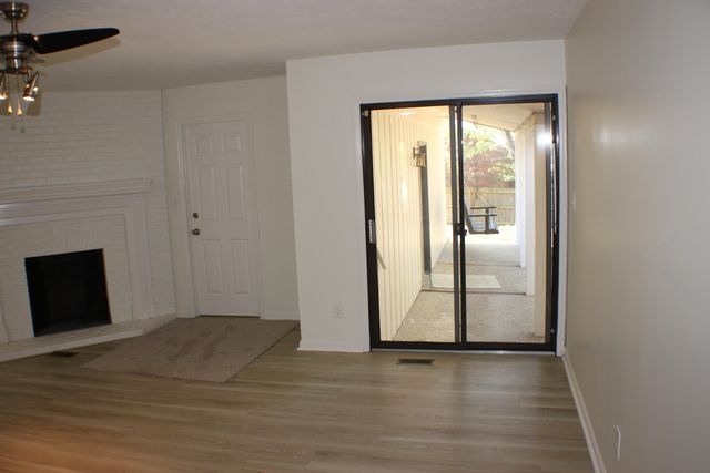 3193 Carriage Lane, Lexington, KY 40517