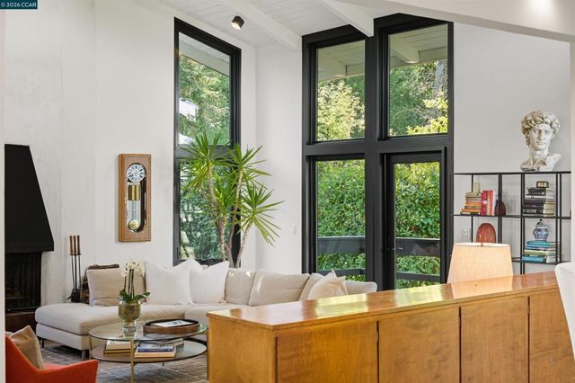 4161 4161 Coralee Ln, Lafayette, CA 94549