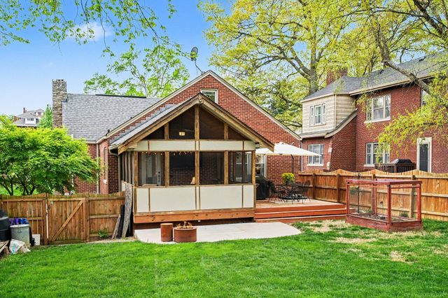 20 Lockwood Place, Fort Thomas, KY 41075