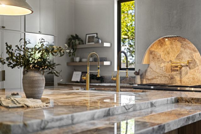 860 Brook Hollow Rd, Nashville, TN 37205