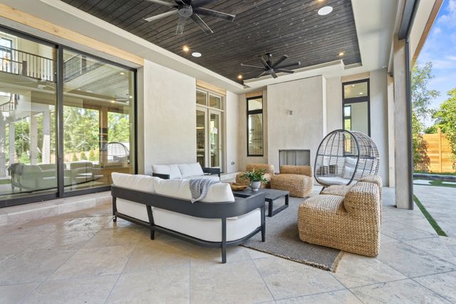 860 Brook Hollow Rd, Nashville, TN 37205