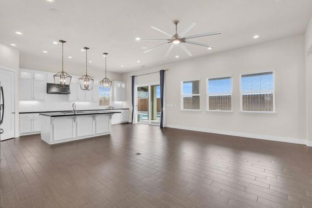 1436 FREESTONE Road, Manteca, CA 95337