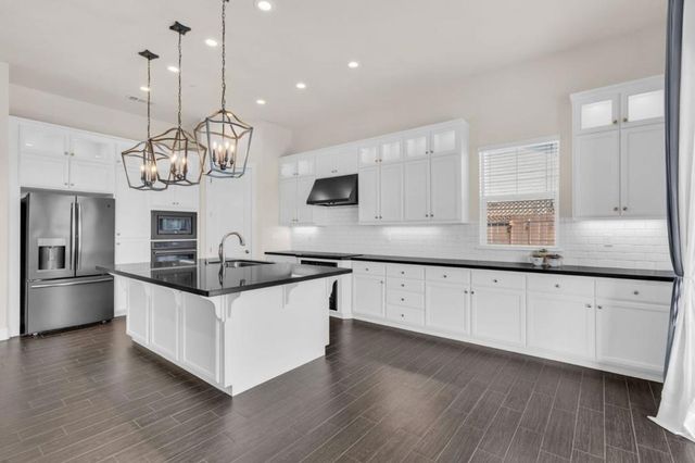 1436 FREESTONE Road, Manteca, CA 95337