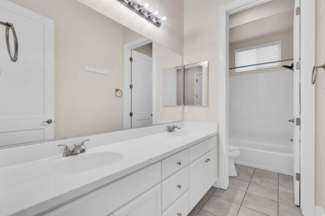 1436 FREESTONE Road, Manteca, CA 95337