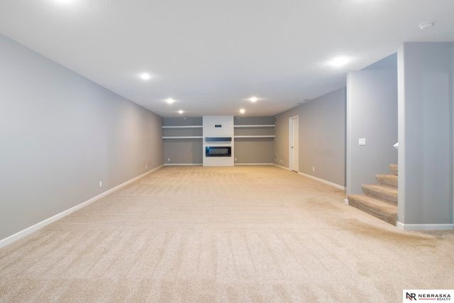16852 Portal Street, Omaha, NE 68136