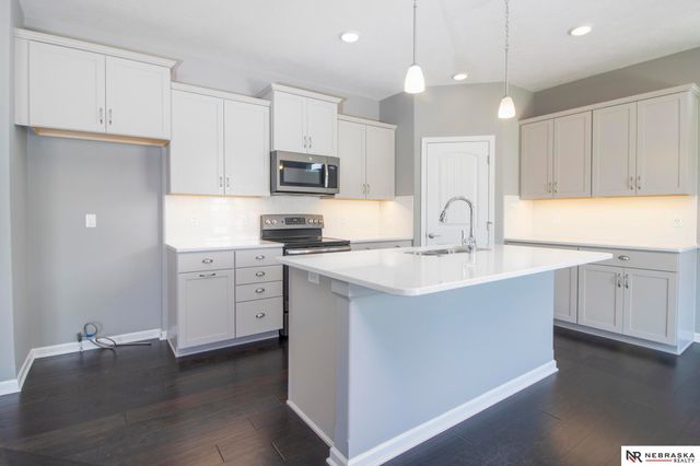 16852 Portal Street, Omaha, NE 68136