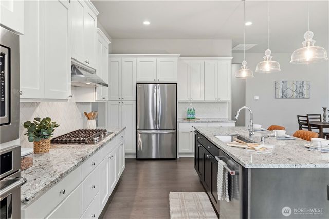 23612 SE Aspen Street, Black Diamond, WA 98010