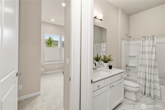 23612 SE Aspen Street, Black Diamond, WA 98010