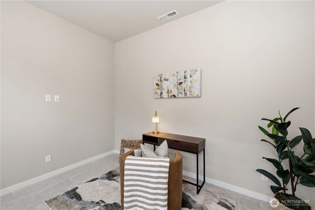 23612 SE Aspen Street, Black Diamond, WA 98010