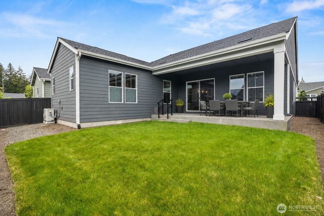 23612 SE Aspen Street, Black Diamond, WA 98010