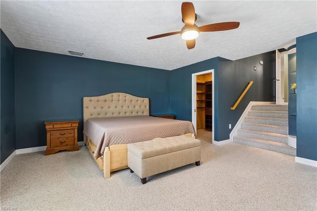 50 Ashe Meadows DR, Hampton, VA 23664