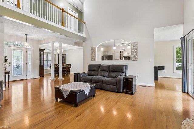 50 Ashe Meadows DR, Hampton, VA 23664