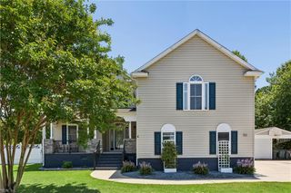 50 Ashe Meadows DR, Hampton, VA 23664