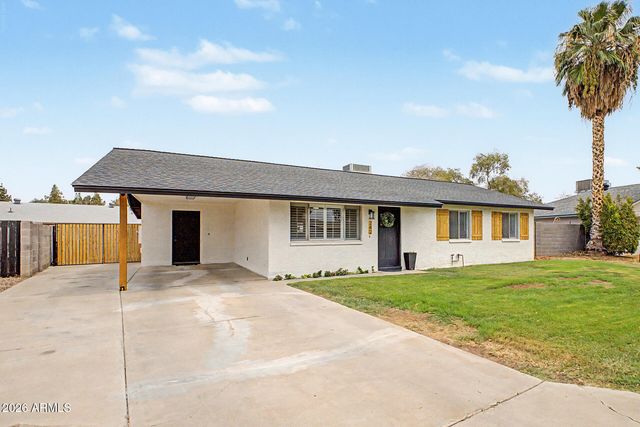 242 E HEATHER Avenue, Gilbert, AZ 85234
