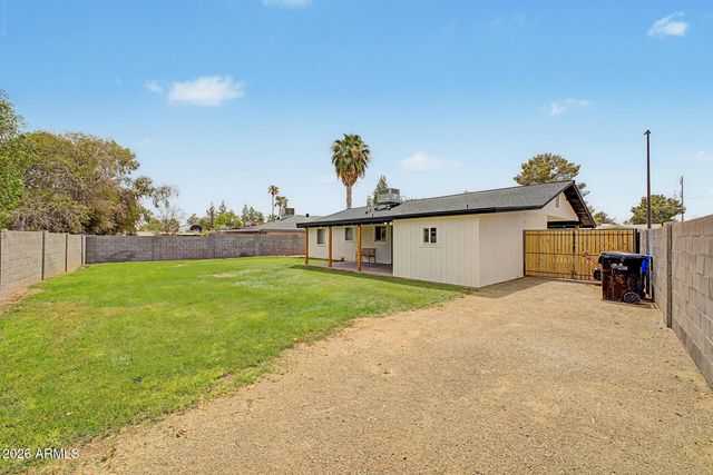 242 E HEATHER Avenue, Gilbert, AZ 85234