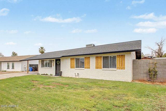 242 E HEATHER Avenue, Gilbert, AZ 85234
