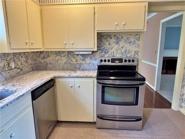 610 S Woodland Street, Pittsburg, KS 66762