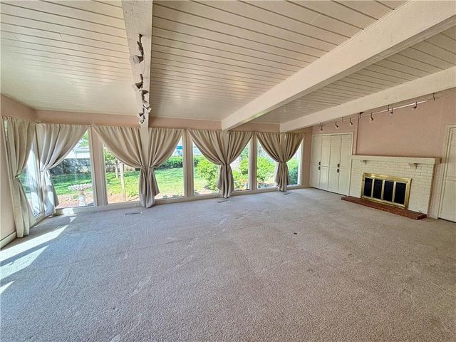 610 S Woodland Street, Pittsburg, KS 66762