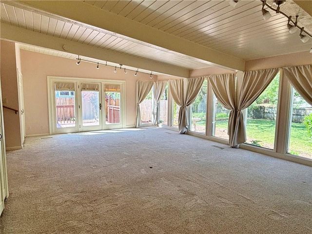 610 S Woodland Street, Pittsburg, KS 66762