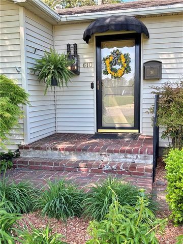 610 S Woodland Street, Pittsburg, KS 66762