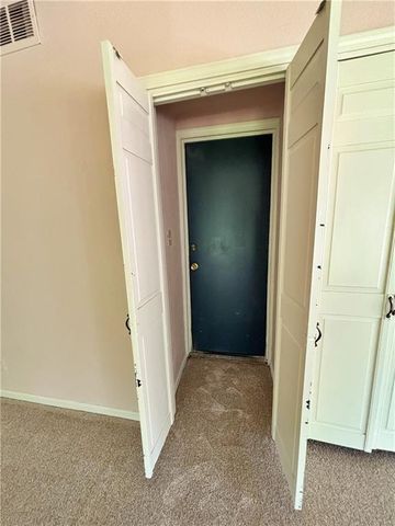 610 S Woodland Street, Pittsburg, KS 66762