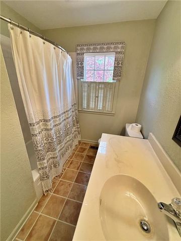 610 S Woodland Street, Pittsburg, KS 66762