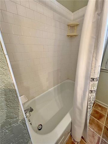 610 S Woodland Street, Pittsburg, KS 66762