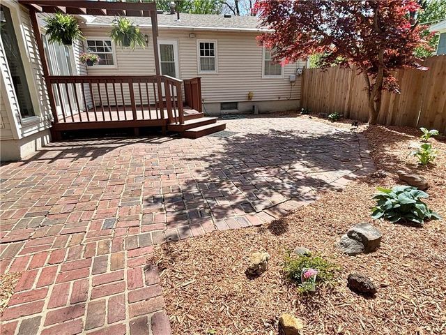 610 S Woodland Street, Pittsburg, KS 66762