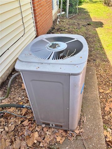 610 S Woodland Street, Pittsburg, KS 66762