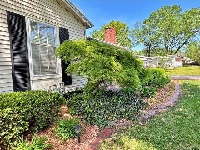 610 S Woodland Street, Pittsburg, KS 66762