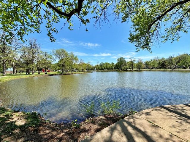 610 S Woodland Street, Pittsburg, KS 66762