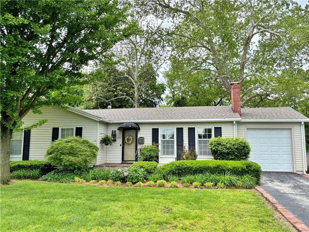 610 S Woodland Street, Pittsburg, KS 66762