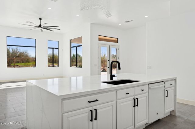 22423 N 54TH Place, Phoenix, AZ 85054