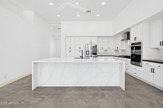 22423 N 54TH Place, Phoenix, AZ 85054