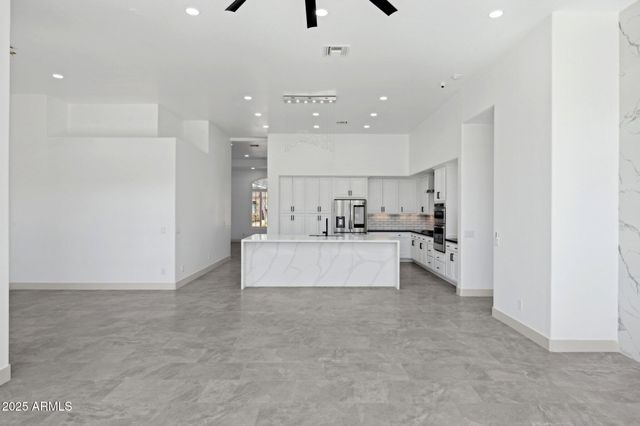 22423 N 54TH Place, Phoenix, AZ 85054