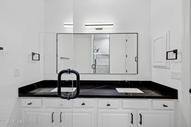 22423 N 54TH Place, Phoenix, AZ 85054