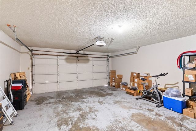7141 Premont Dr 3, Corpus Christi, TX 78414