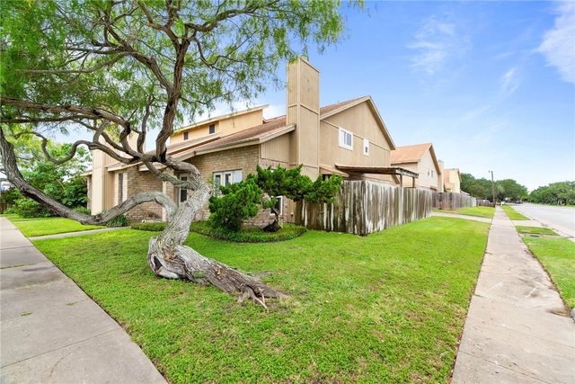 7141 Premont Dr 3, Corpus Christi, TX 78414