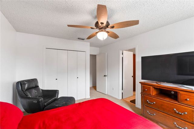 7141 Premont Dr 3, Corpus Christi, TX 78414