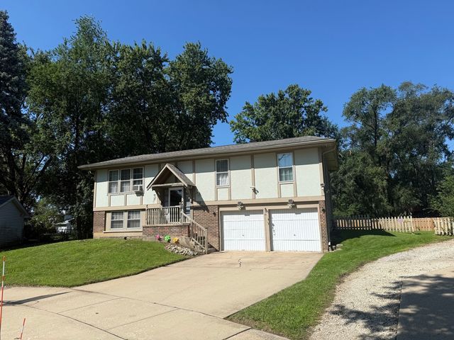 311 Robinhood Court, Bolingbrook, IL 60440