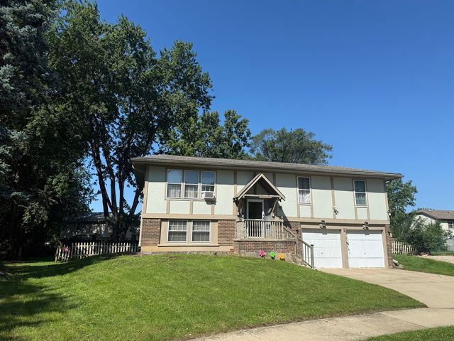 311 Robinhood Court, Bolingbrook, IL 60440