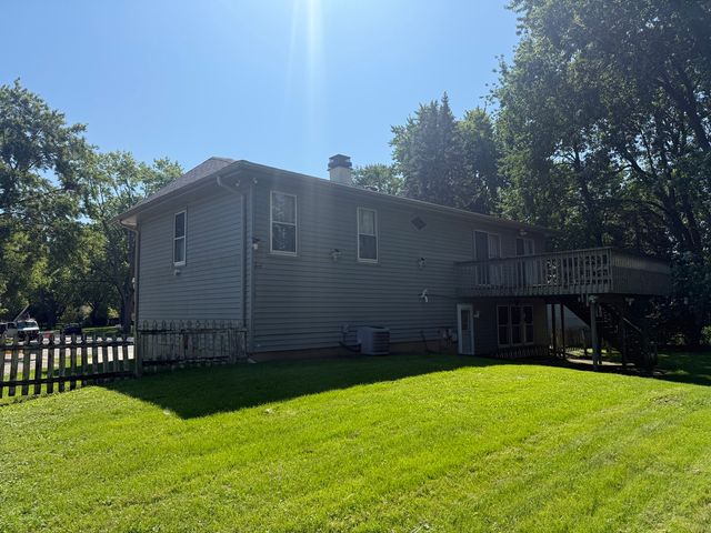 311 Robinhood Court, Bolingbrook, IL 60440
