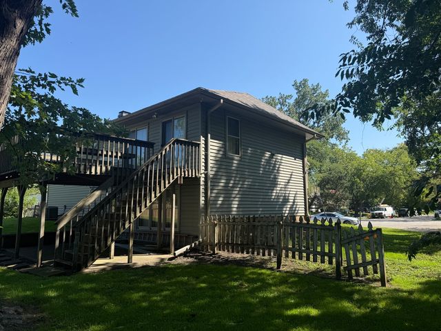311 Robinhood Court, Bolingbrook, IL 60440