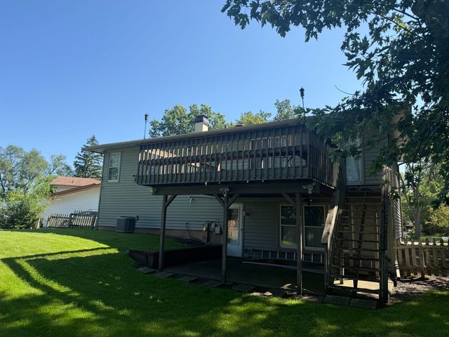 311 Robinhood Court, Bolingbrook, IL 60440