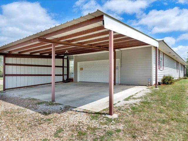 1176 W Fm 1753, Bonham, TX 75418