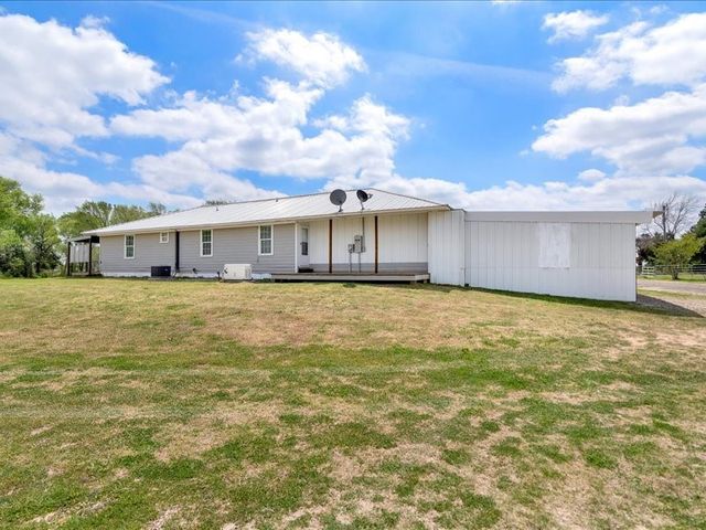 1176 W Fm 1753, Bonham, TX 75418
