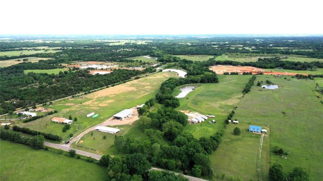 1176 W Fm 1753, Bonham, TX 75418