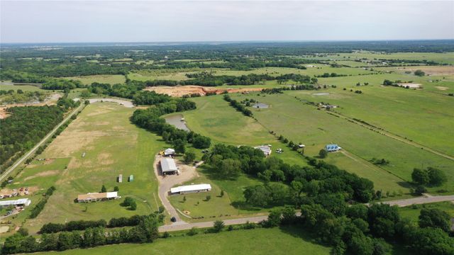 1176 W Fm 1753, Bonham, TX 75418
