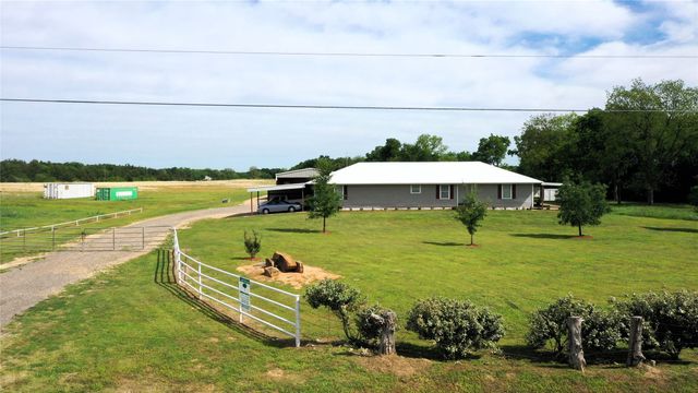 1176 W Fm 1753, Bonham, TX 75418